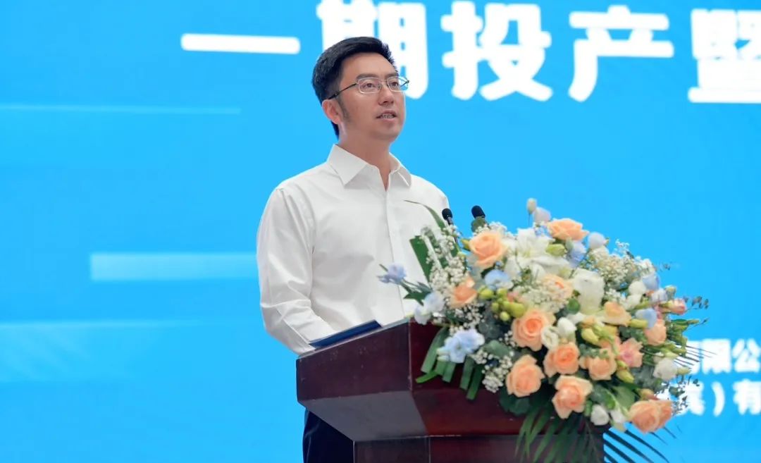 何永宏2.jpg 何永宏2.jpg